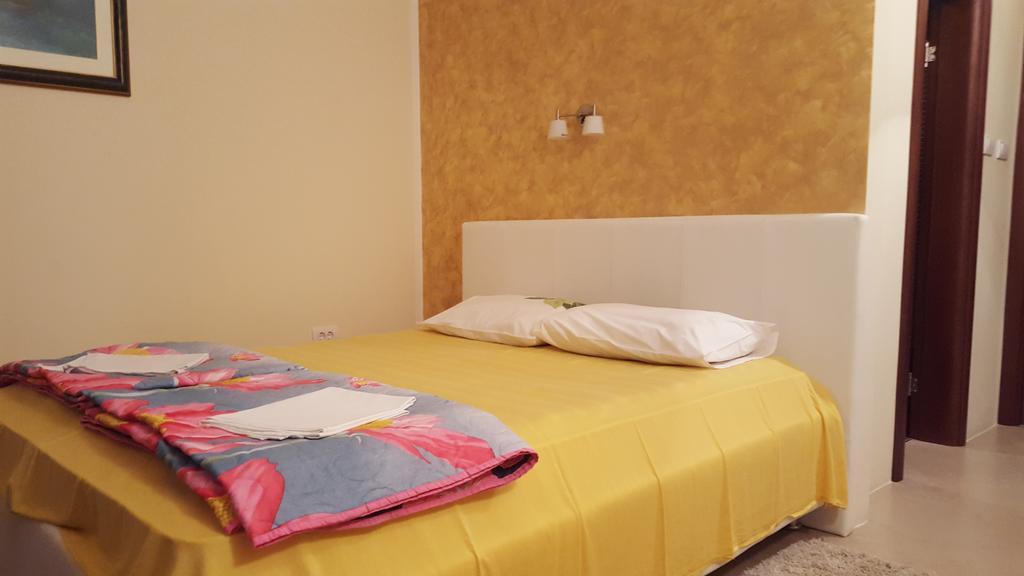 Apartments Grispolis Tivat Extérieur photo