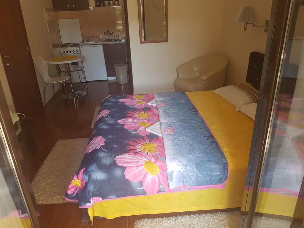 Apartments Grispolis Tivat Extérieur photo