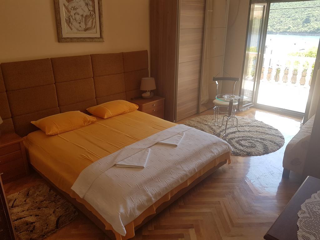 Apartments Grispolis Tivat Extérieur photo