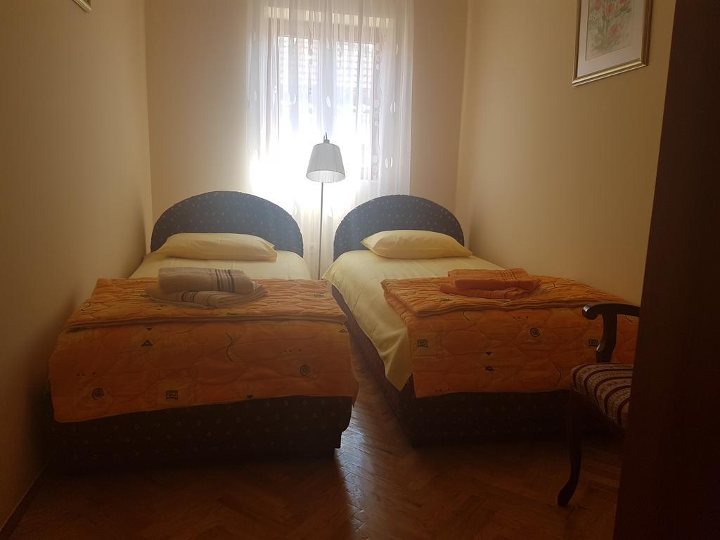 Apartments Grispolis Tivat Extérieur photo